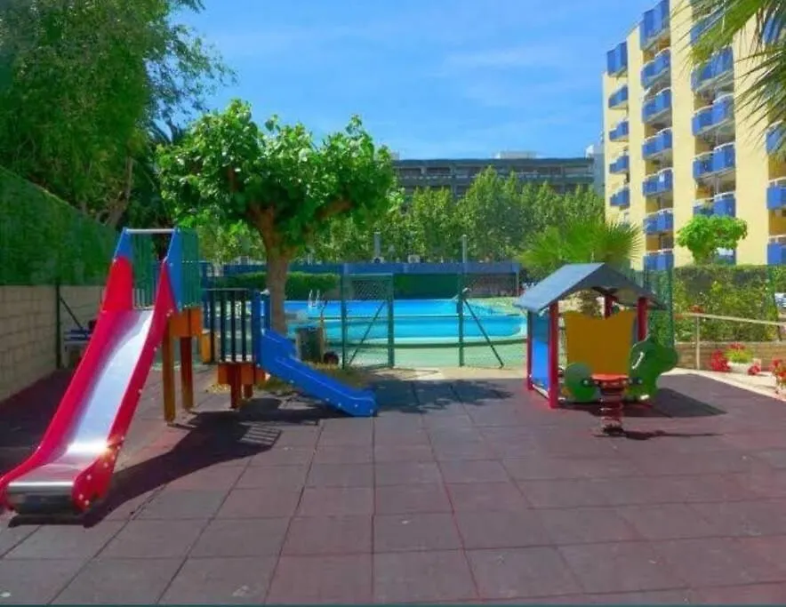 Appartament Alboran Διαμέρισμα Σαλού